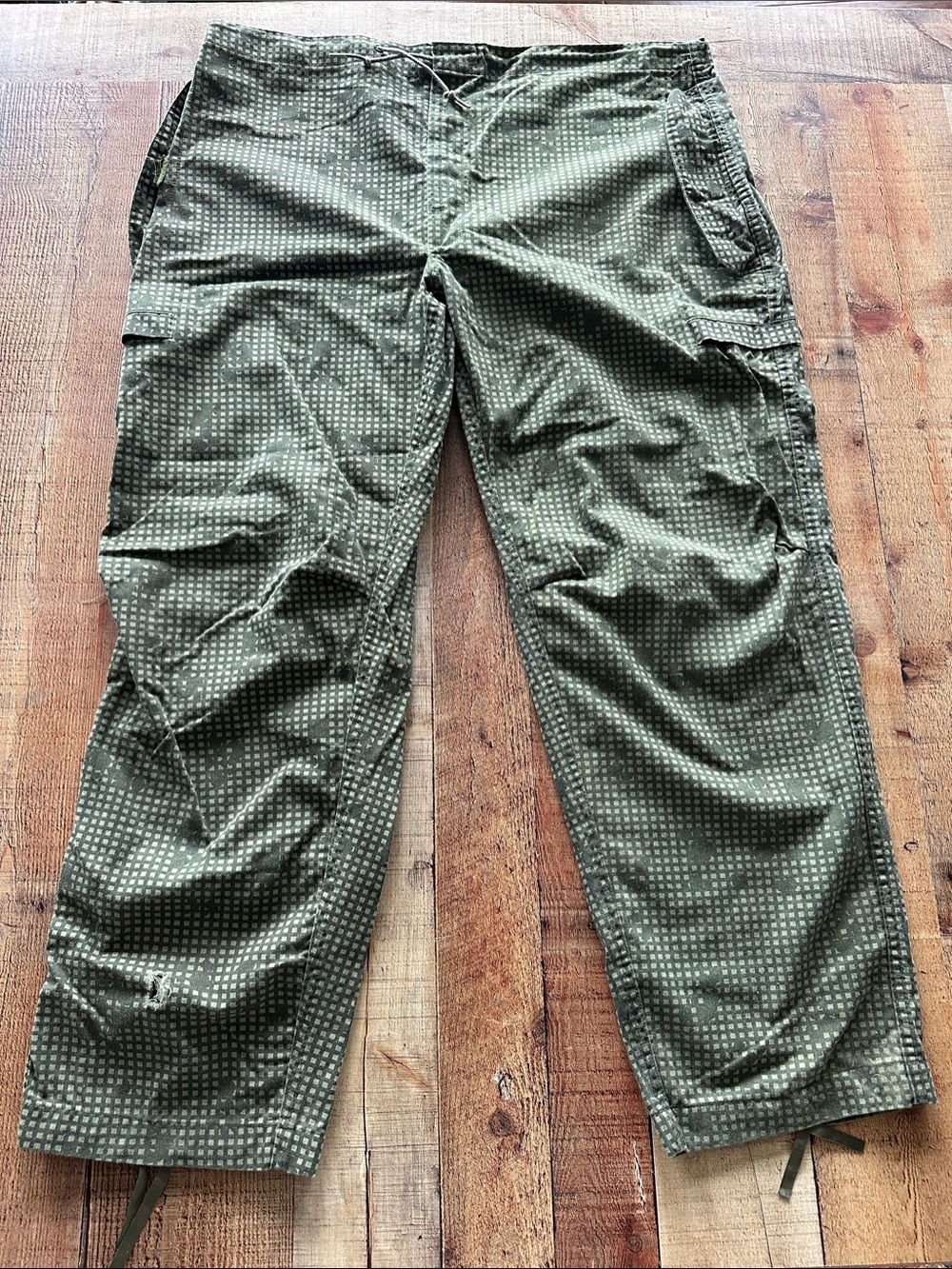 80’s Desert Night Camo US military Men's Grid Cargo Pants large RARE
